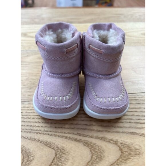 Baby UGGS 0/1 boots - Picture 2 of 6